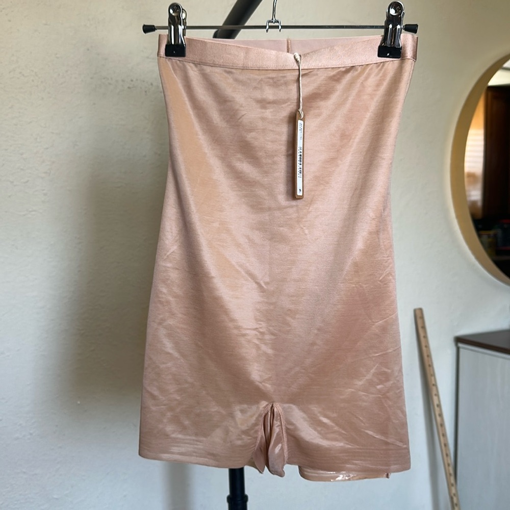 Skims Barely There Shaperwear‎ High Waist Shortie In Clay size XS